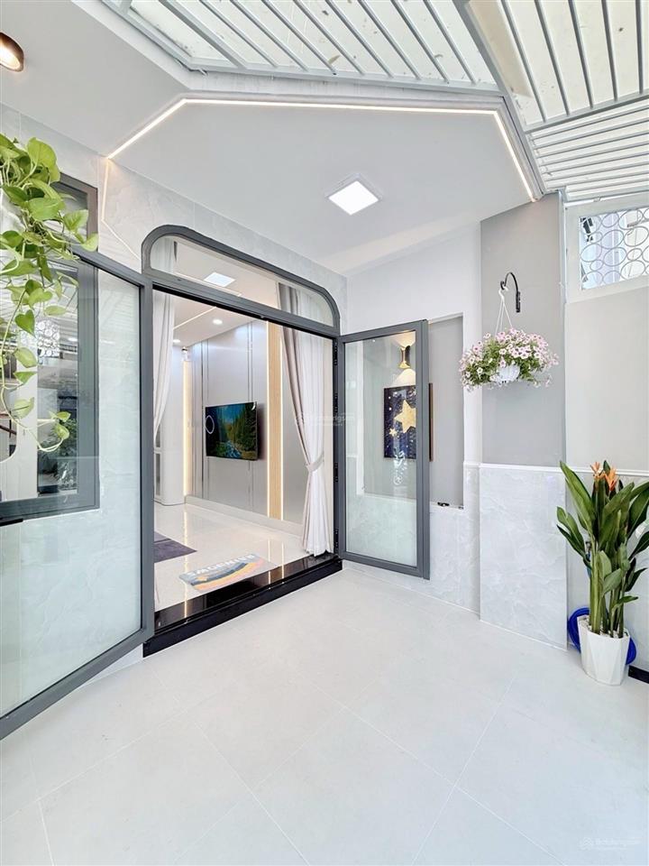 Căn hộ phú nhuận  phan đình phùng  56m2  4 tầng  full nội thất mới vào ở ngay  sát quận 1.