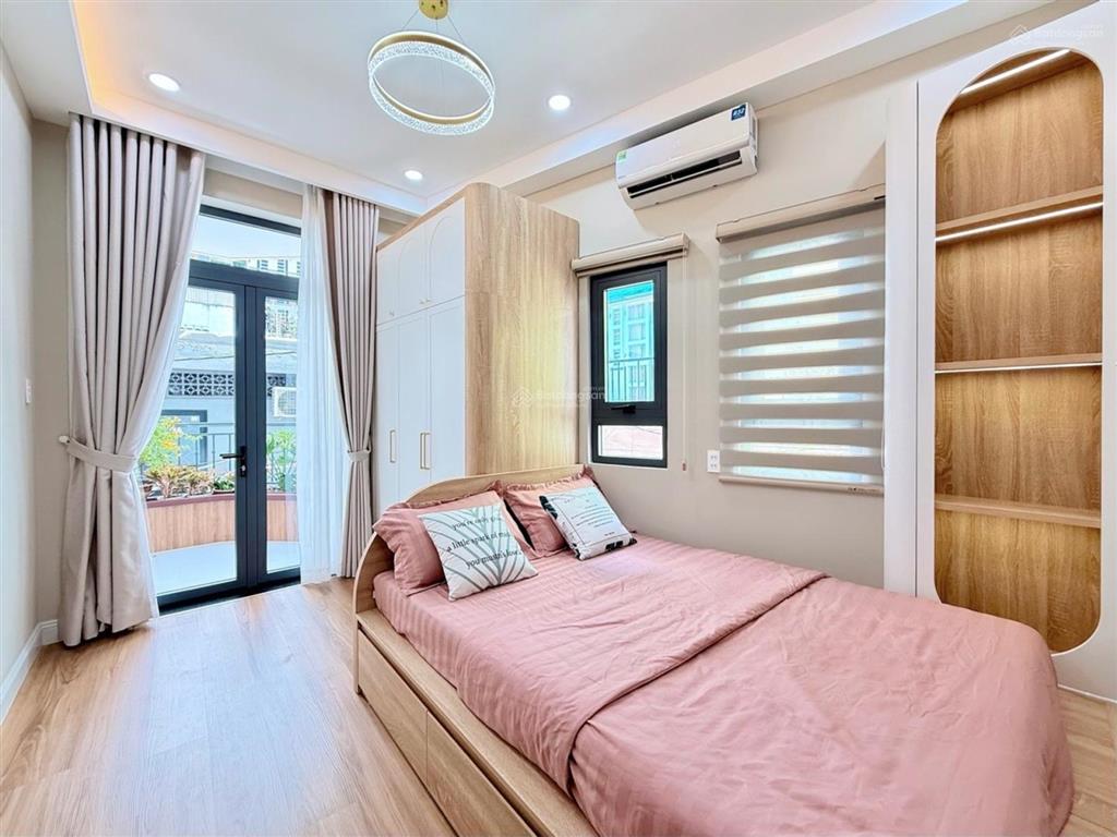 Căn hộ phú nhuận  phan đình phùng  56m2  4 tầng  full nội thất mới vào ở ngay  sát quận 1.