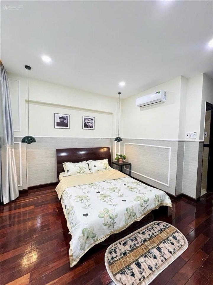 (q.phú nhuận)  phan đăng lưu  99m2  5tầng  chủ xây cực tâm huyết  giám 2tỷ  dòng tiền 30tr/th