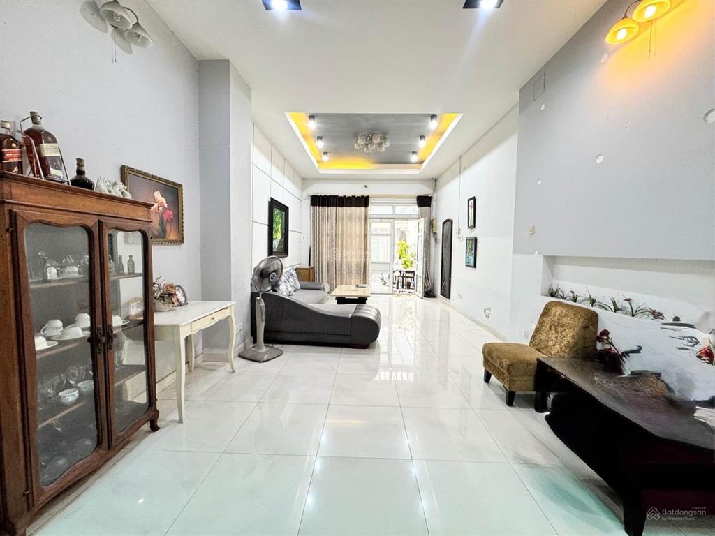 (q.tân bình)  trường sơn  129m2  ngang khủng  khu vip sát công viên gia định  khu quân đội.