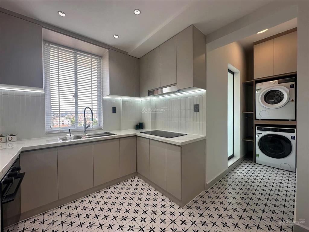 Bán nhanh căn hộ park view pmh, 106m2, 3pn 2wc giá 8,9 tỷ.  0914 106 ***