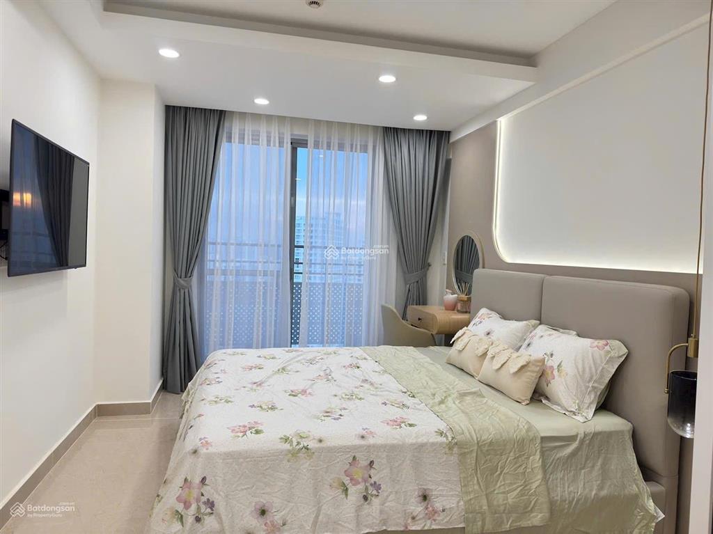 Bán căn hộ hưng phúc, dt 98m2, có ô xe view sông, giá 8,6 tỷ.  0914 106 ***