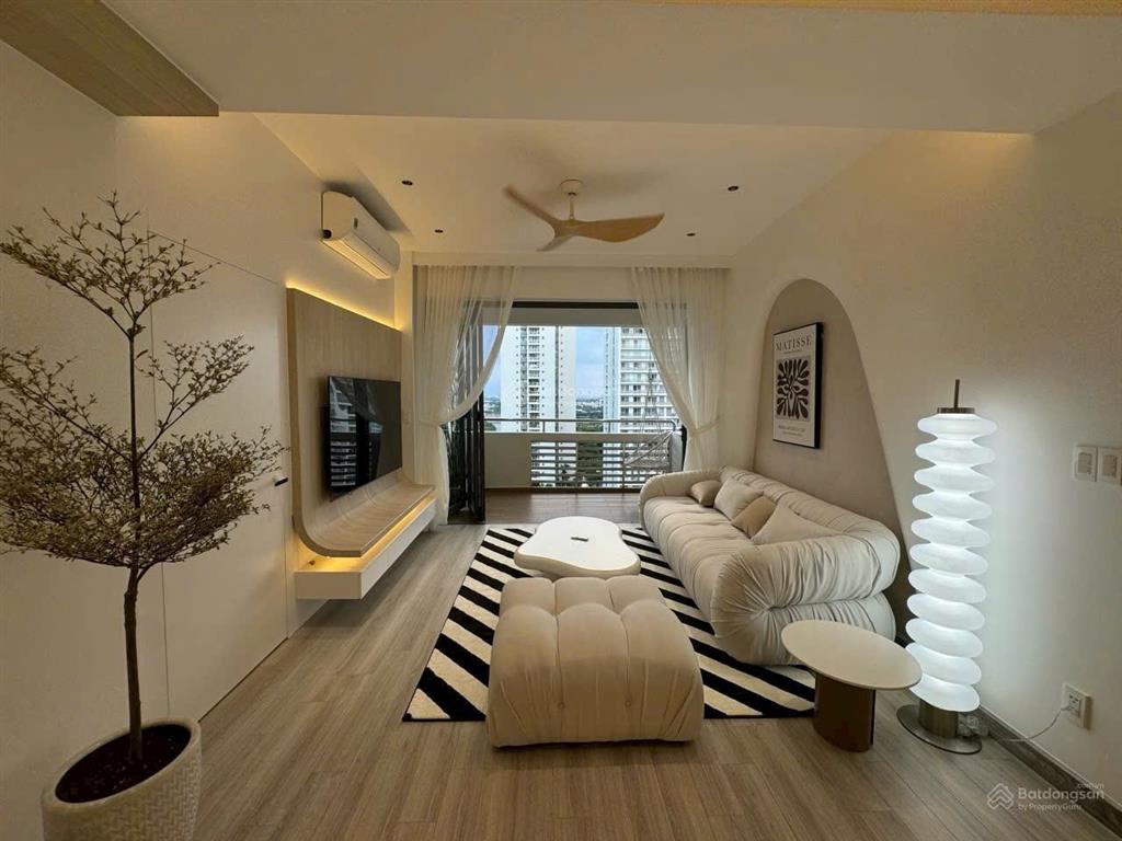 Cho thuê nhanh căn hộ park view pmh, 106m, 3pn 2wc giá 18tr/th.  0914 106 ***