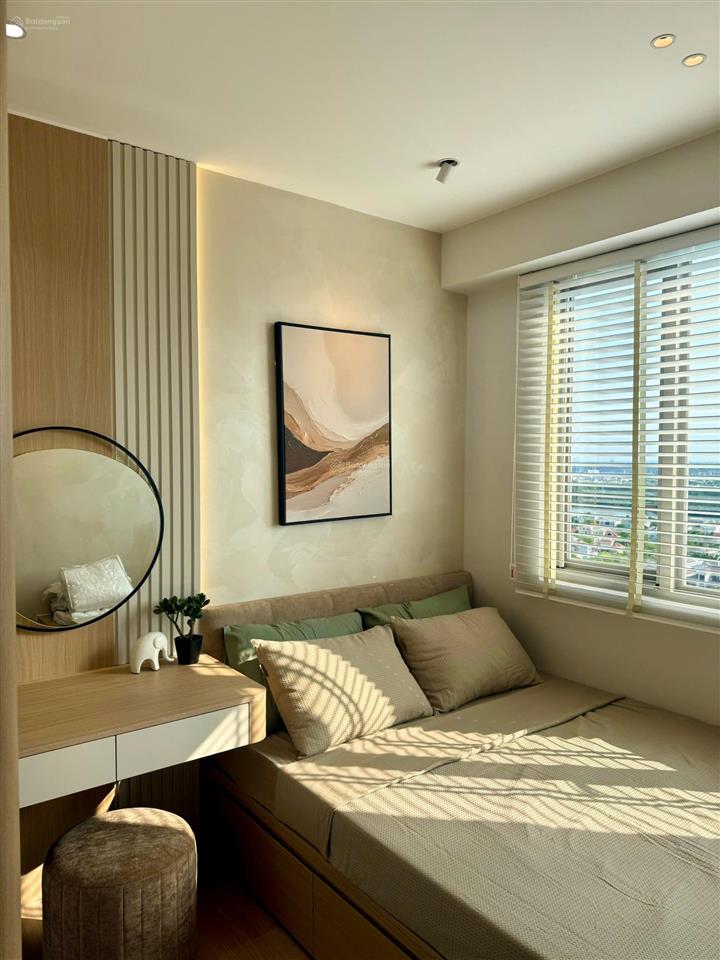 Bán nhanh căn hộ mỹ khánh 2 pmh, 113m2, 3pn 2wc giá 7,9 tỷ.  0914 106 ***
