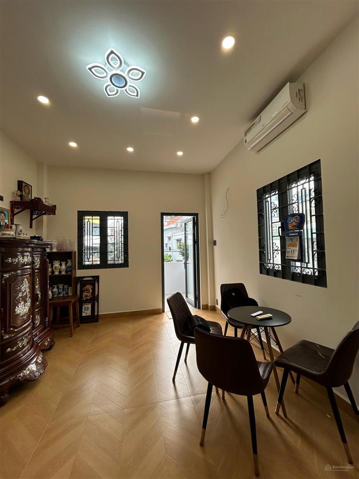 Bán nhà mt ngô đức kế nở hậu 8m6, phường bình thạnh  gpxd 9 tầng  cho phép công chứng dài hạn
