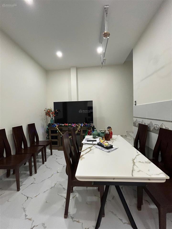 Bán nhà mt ngô đức kế nở hậu 8m6, phường bình thạnh  gpxd 9 tầng  cho phép công chứng dài hạn