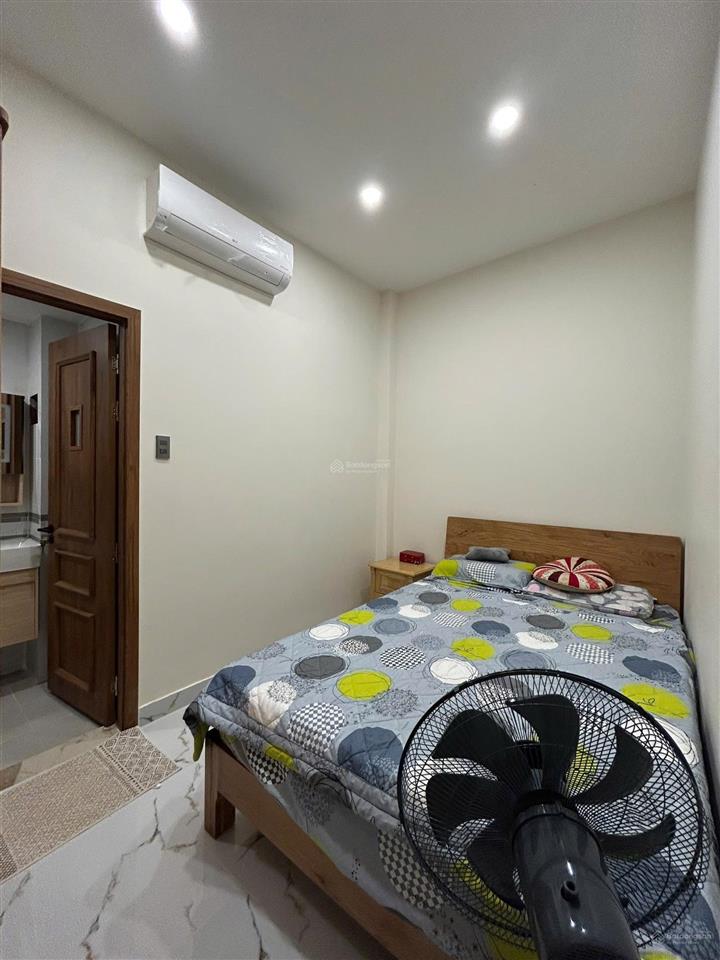 Bán nhà mt ngô đức kế nở hậu 8m6, phường bình thạnh  gpxd 9 tầng  cho phép công chứng dài hạn