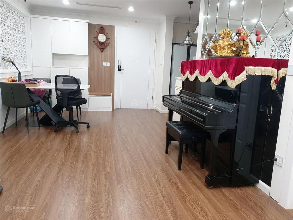Chỉ 8,2 tỷ  bán căn 3 ngủ 3 ban công 95m2 giá hời sunshine garden