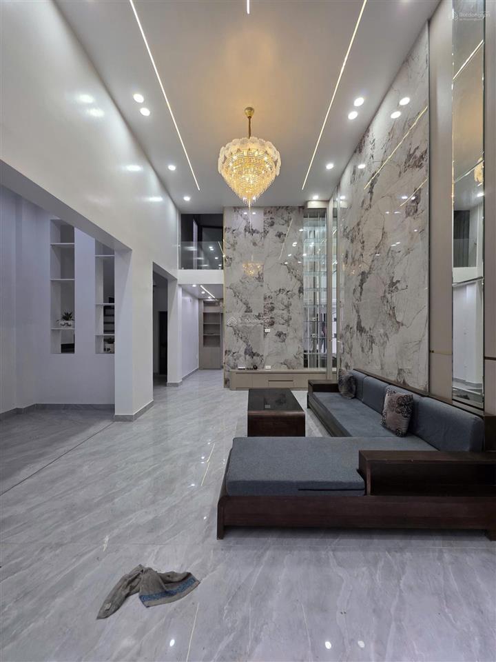 Bán nhà mặt ngõ phố trung tâm lạch tray