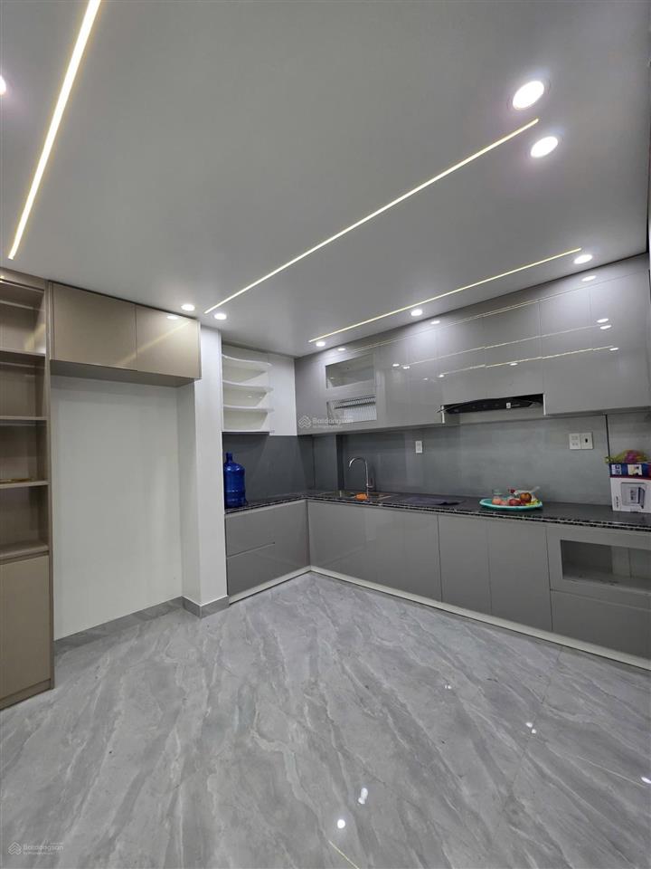 Bán nhà mặt ngõ phố trung tâm lạch tray