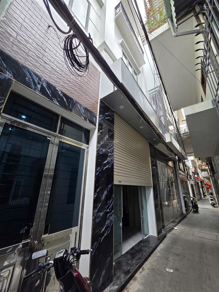 Bán nhà mặt ngõ phố trung tâm lạch tray