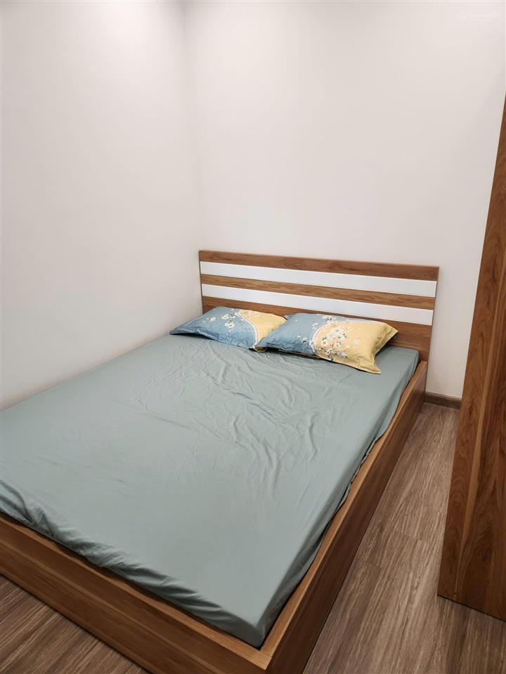 Bán căn 2pn1wc, full đồ tầng cao, giá sốc 3ty350  0868 984 *** để xem nhà.