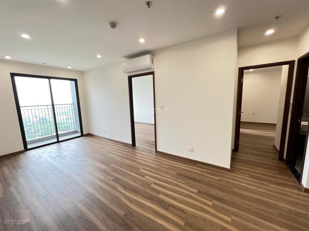 Bán căn hộ 2pn2wc phân khu zuzich căn hộ mới bàn giao, tầng trung, view hồ thoáng mát  0868 984 ***