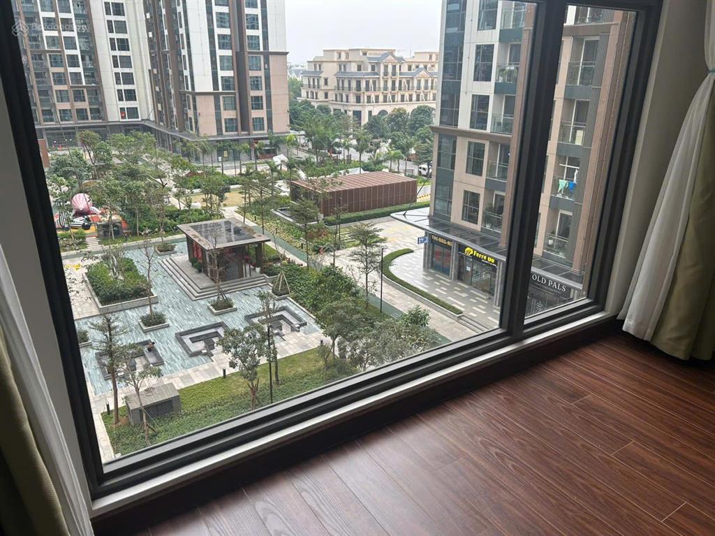 Bán căn 1pn phân khu cao cấp masteri, tầng trung, view công viên cực thoáng, giá cực tốt.