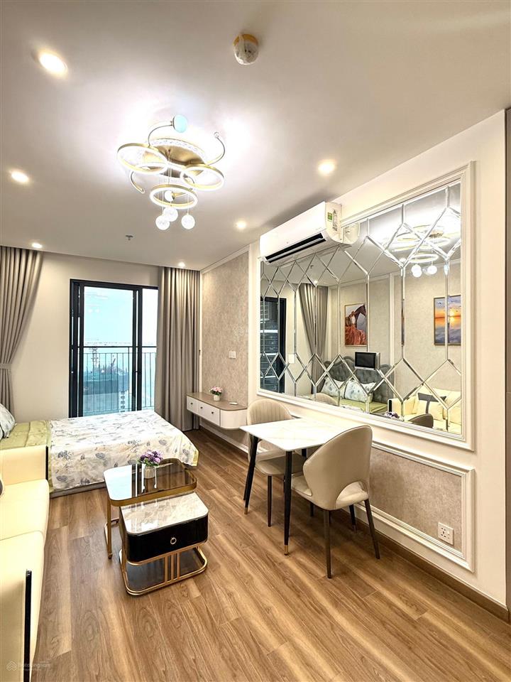 Bán căn hộ cc studio 30m2, tầng trung full đồ đẹp, tại vinhomes ocean park gia lâm, 2,4 tỷ