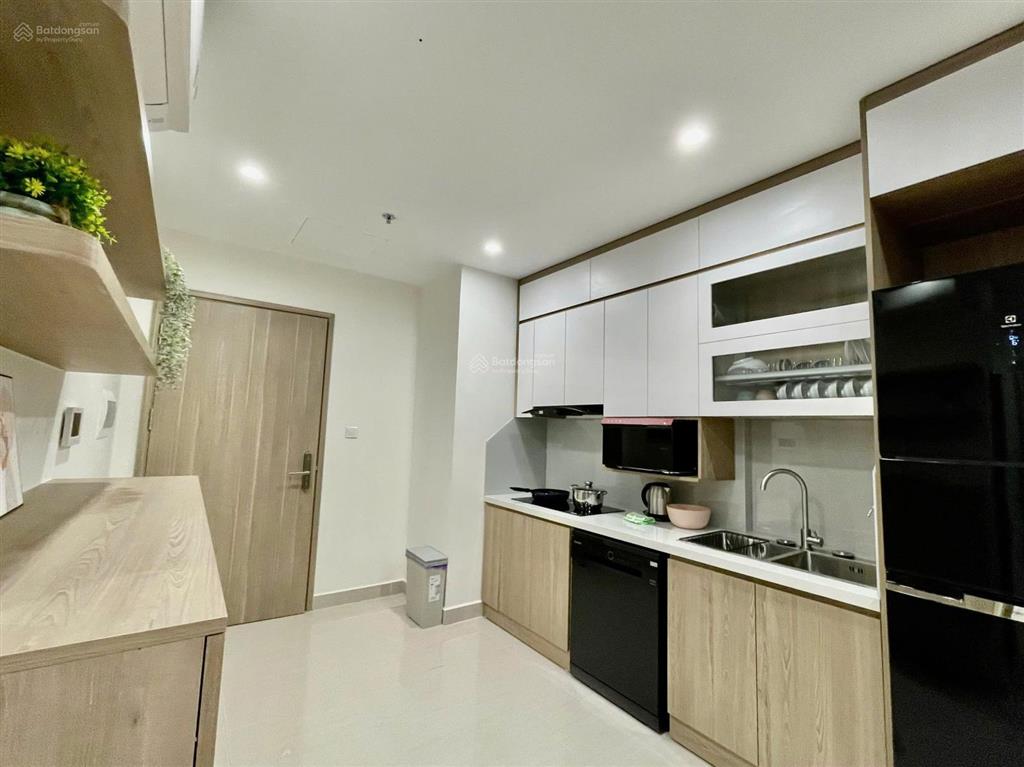Bán gấp căn 2pn góc 3ty850, đồ siêu đẹp, 3pn view hồ điều hòa, giá cực tốt  0868 984 ***
