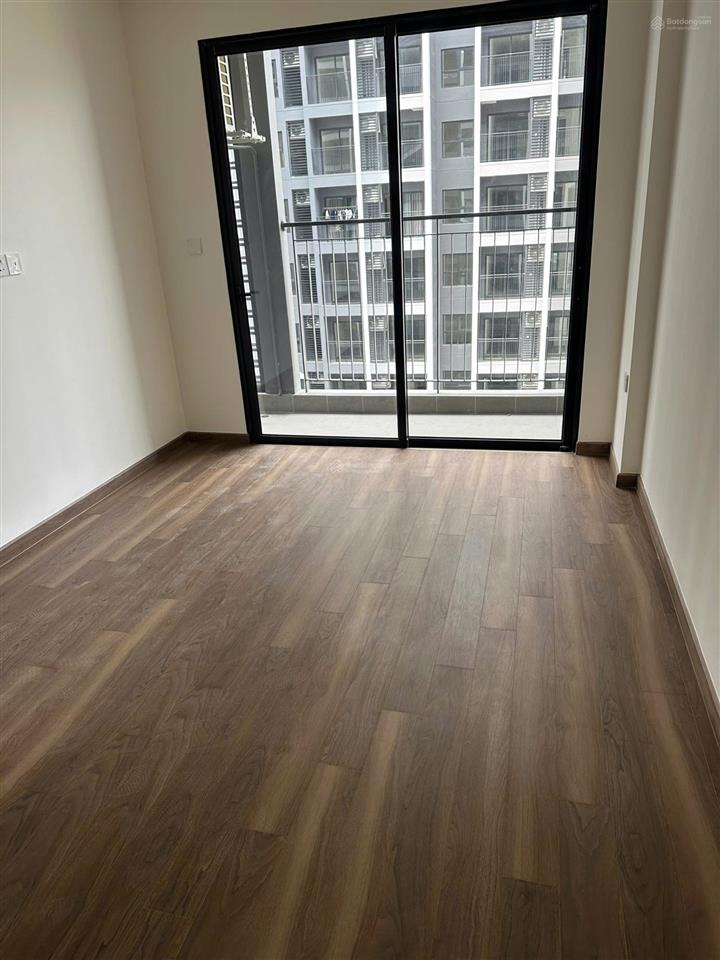 Cho thuê cc 1pn 1wc tại the beverly, nguyên bản, mới tinh giá 6,5tr  0868 984 ***