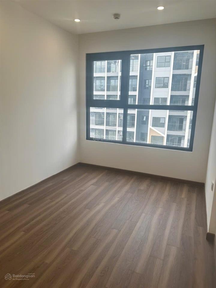 Cho thuê căn hộ 2pn 2wc góc 63m2 nguyên bản có hệ bếp rèm nl, tòa beverly mới bàn giao giá tốt 7tr.