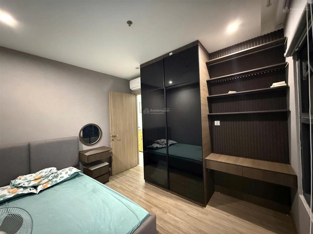 Căn hộ 3pn 75m2, full đồ, tầng trung,chính thức đã chạm mốc 3ty7 anh chị nhanh tay  0868 984 ***.