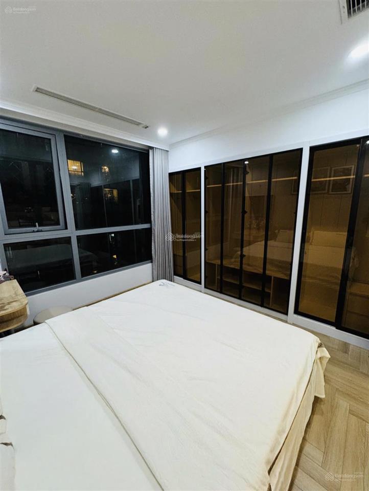 Chính chủ cắt lỗ bán gấp căn 1 phòng ngủ parkhill giá chỉ nhỉnh 5,5 tỷ.  xem nhà 0354 864 ***