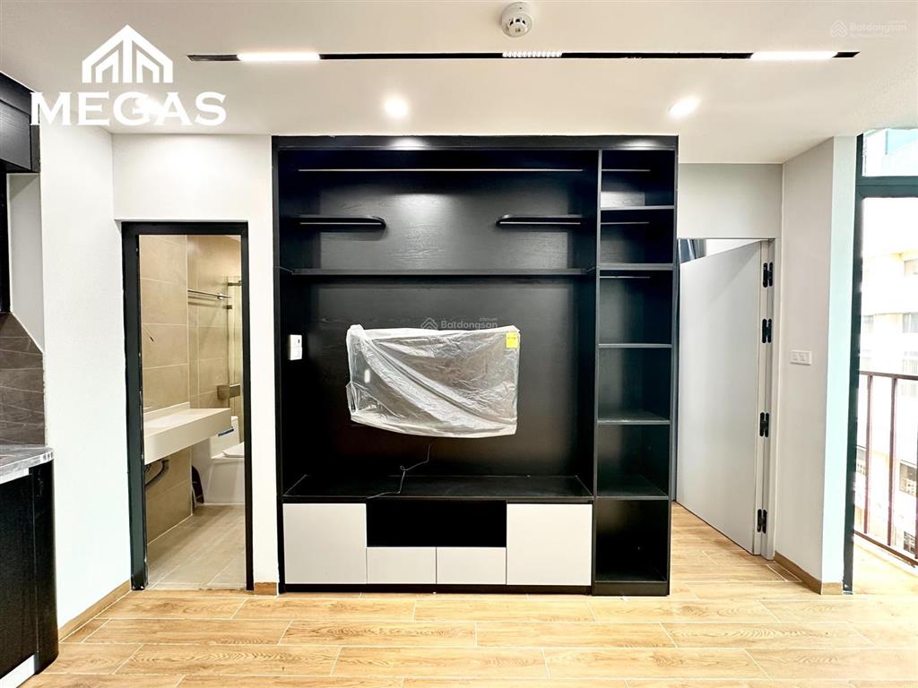 Hệ thống 1n1k ban công luxury  full nội thất mới tinh ngay ngay bưởi, đào tấn, lotte hà nội