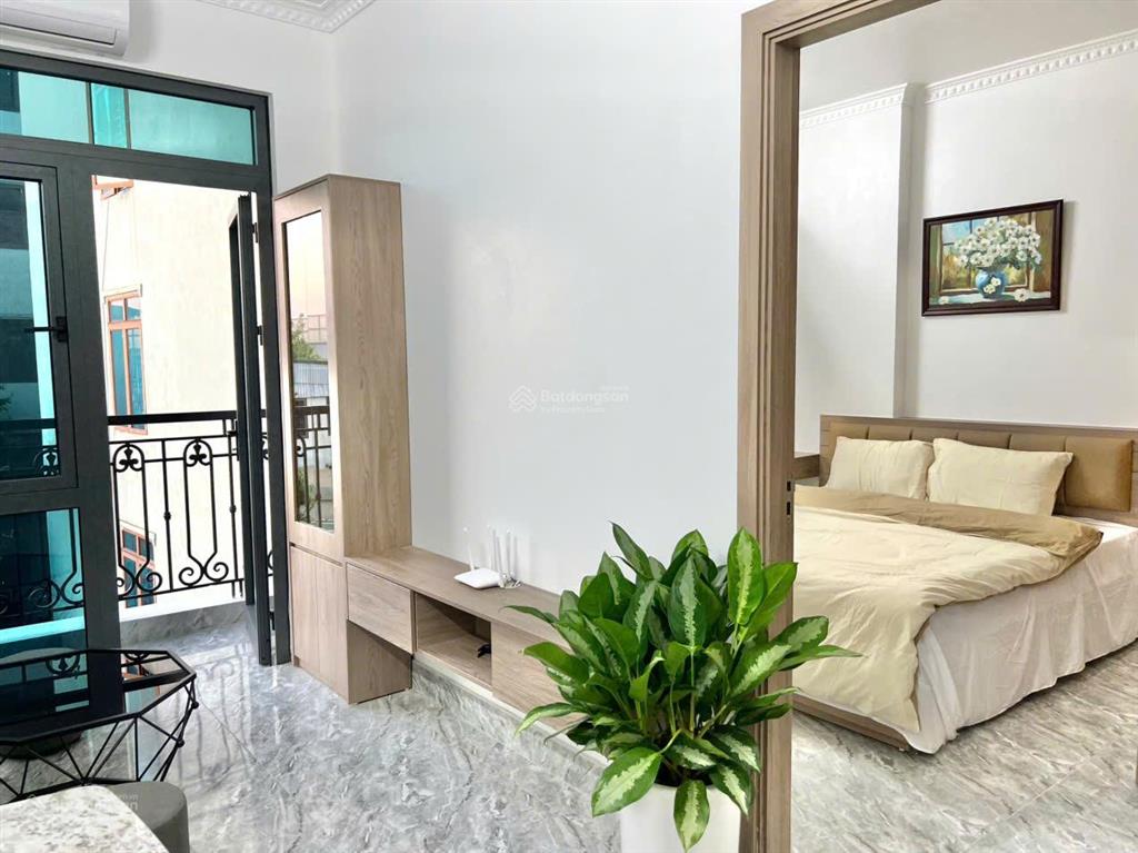 Cho thuê 1n1k ban công rộng rãi ngay công viên hòa bình, phạm văn đồng, cổ nhuế, võ chí công