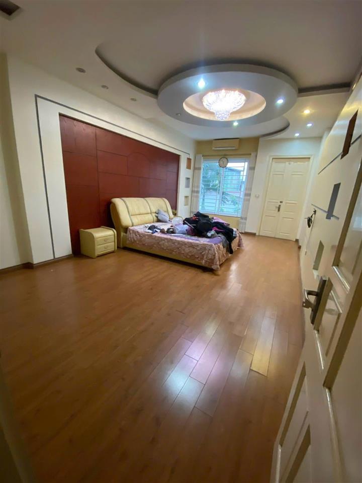 CHO THUÊ NGUYÊN CĂN ĐẠI LA, NHÀ ĐẸP, 10M RA PHỐ, KINH DOANH, 36M 4T, 11TR 0903258273