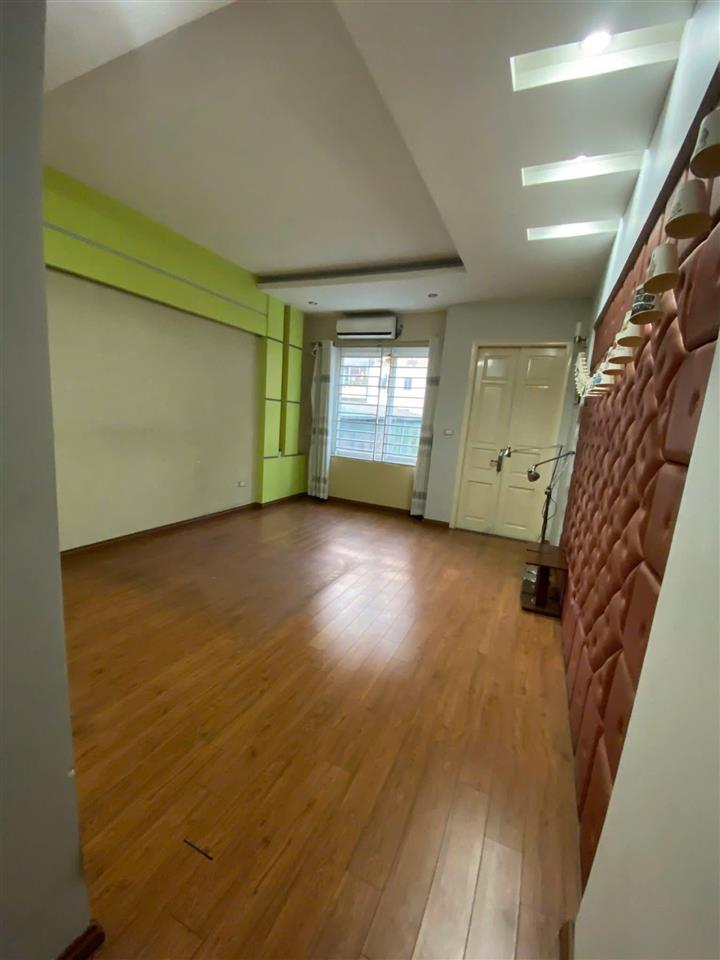 CHO THUÊ NGUYÊN CĂN ĐẠI LA, NHÀ ĐẸP, 10M RA PHỐ, KINH DOANH, 36M 4T, 11TR 0903258273