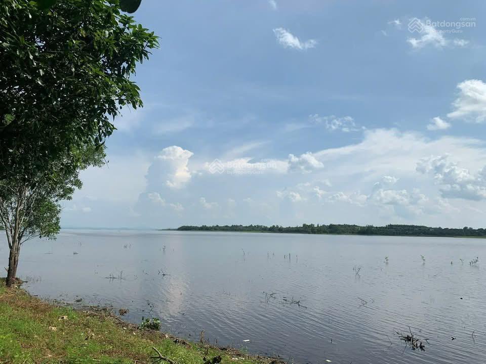 Mặt tiền view hồ trị an giá rẻ