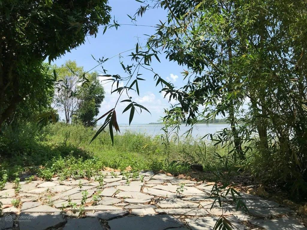 Mặt tiền view hồ trị an giá rẻ