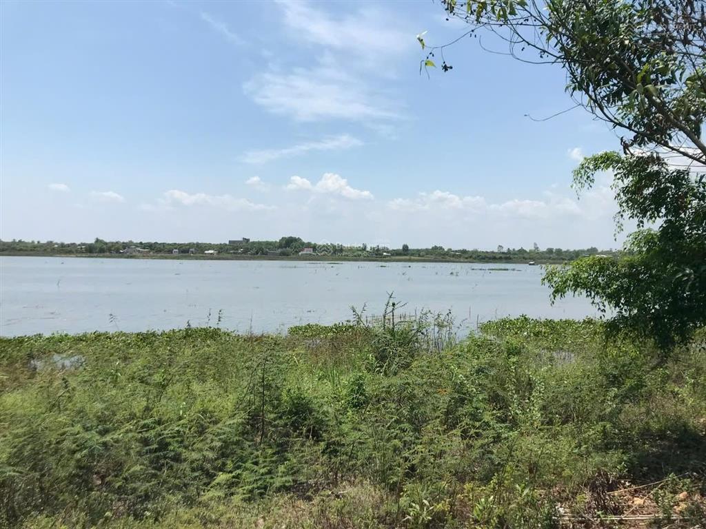 Mặt tiền view hồ trị an giá rẻ