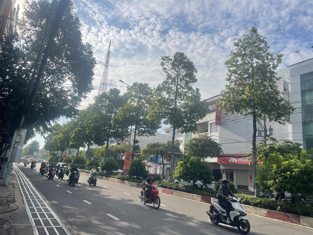 Căn góc mặt tiền đồng khởi giá tốt