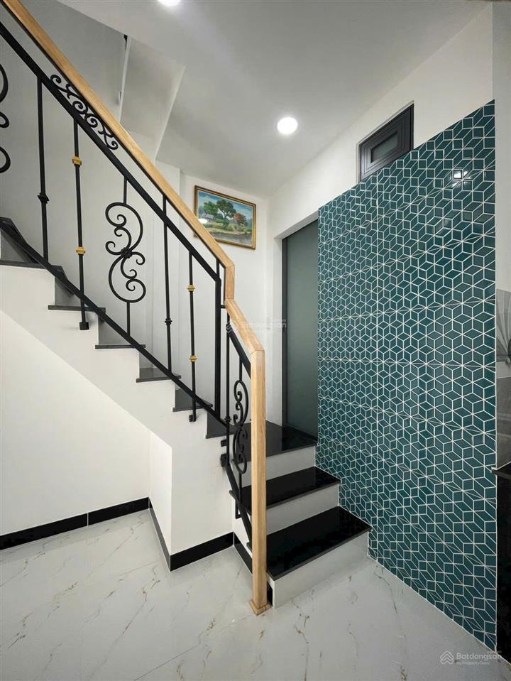 Cần bán gấp nhà chính chủ gò vấp, full công năng nhà đẹp ở ngay, hẻm xe hơi sổ riêng chỉ 4tỷ650