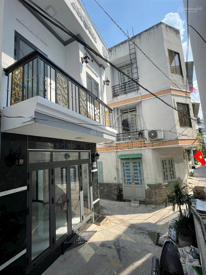 Cần bán gấp nhà chính chủ gò vấp, full công năng nhà đẹp ở ngay, hẻm xe hơi sổ riêng chỉ 4tỷ650