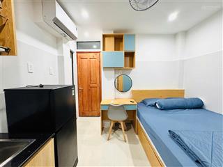 Cho thuê phòng full nội thất phú nhuận, gần quận 1, gần sân bay, máy giặt riêng, ở ngay chỉ  5tr/th