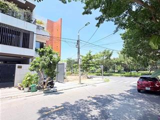 Bán nhà 3 tầng full nội thất view công viên phạm xuân ẩn và thanh lương 24 phường hoà xuân đà nẵng