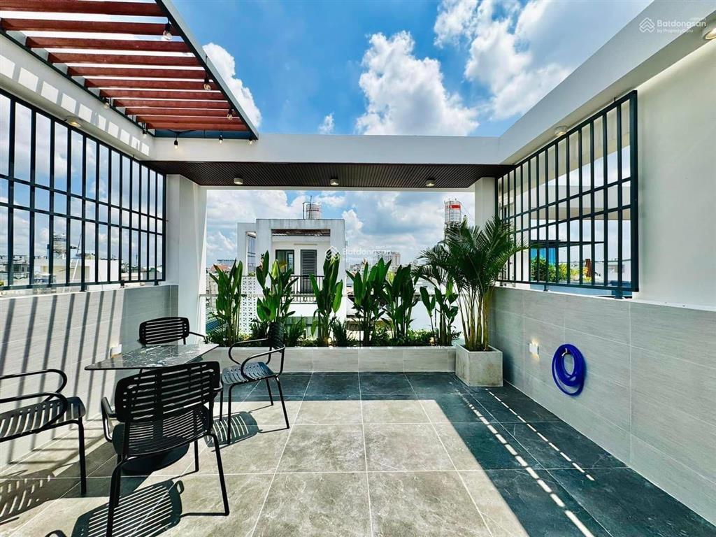 Bán nhà đường cao thắng, phường 5, quận 3, dt 4x16m, 5 tầng, sẵn thang máy, giá 12,2 tỷ