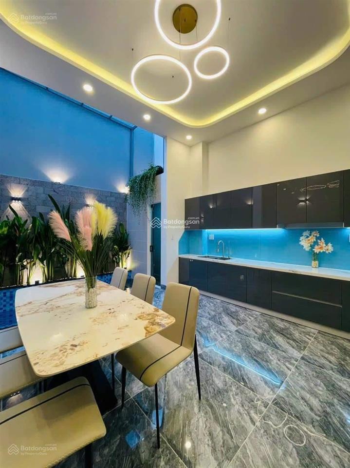 Bán nhà hẻm xe hơi thành thái, phường 14, quận 10, dt 4,5x16m, 3 tầng, giá 17,2 tỷ