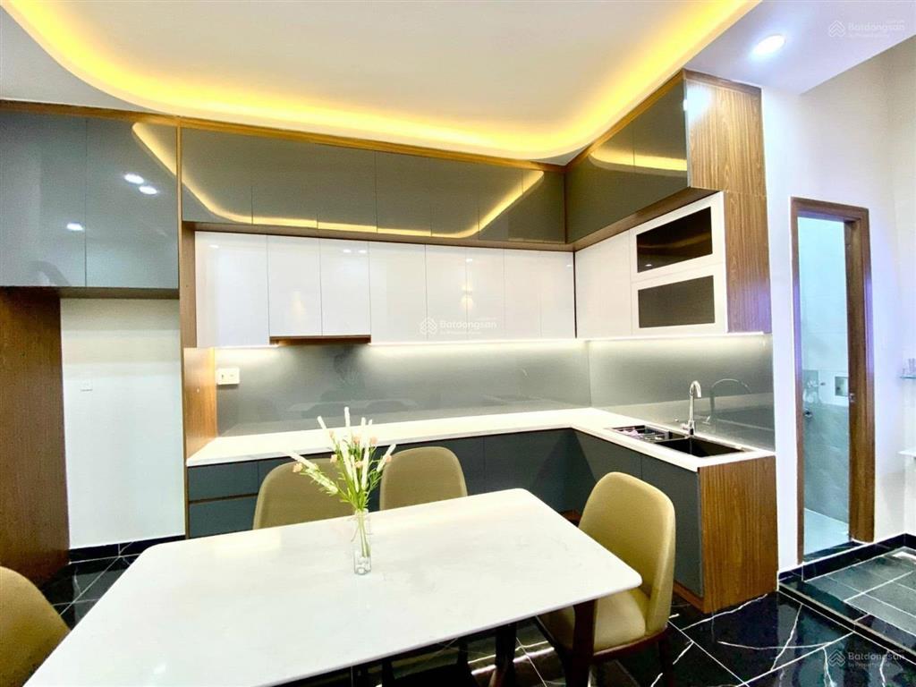 Bán nhà hẻm 5m đường nguyễn đình chiểu, quận 3, dt 3,5x11m, giá 6,5 tỷ