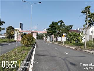 Bán đất giá tốt chỉ 910tr tại lago centro mặt tiền vành đai 4 lương bình bến lức long an