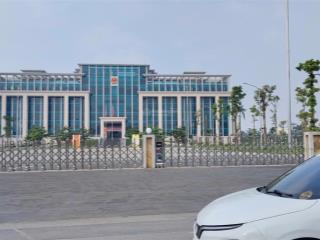 Bán nhà 4 tầng trung tâm đông anh thoáng sáng 4 bề tặng full nội thất tiền tỷ