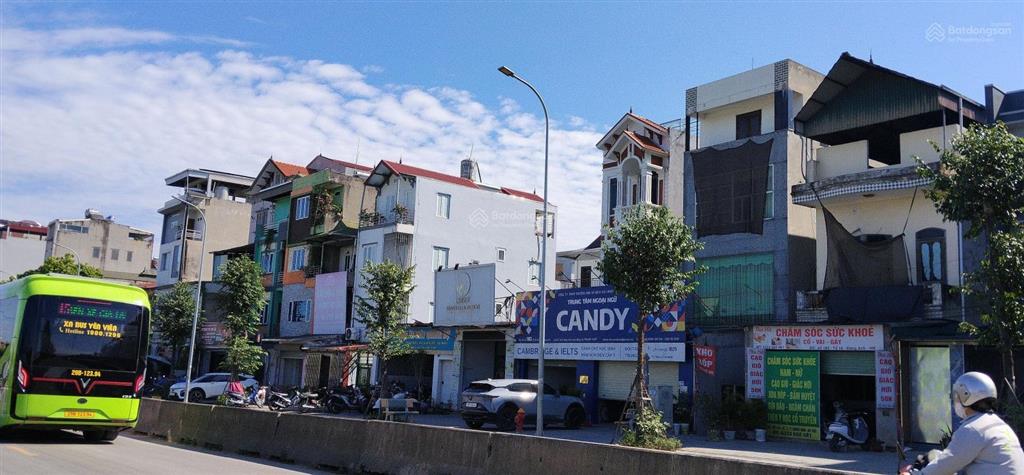 Bán nhà lô góc mặt đường 3, thị trấn đông anh, huyện đông anh, 250 triệu / m2, 73 m2, view đẹp