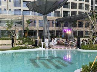 Chị gái nhờ bán gấp căn hộ 2pn2wc 68m2 tại lumiere boulevard, view hồ bơi.  0828 030 *** thiện