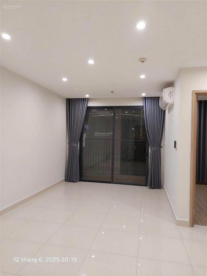 Bán gấp 3pn the origami  view hồ sen tuyệt đẹp  giá sốc 3.868 tỷ  0828 030 ***