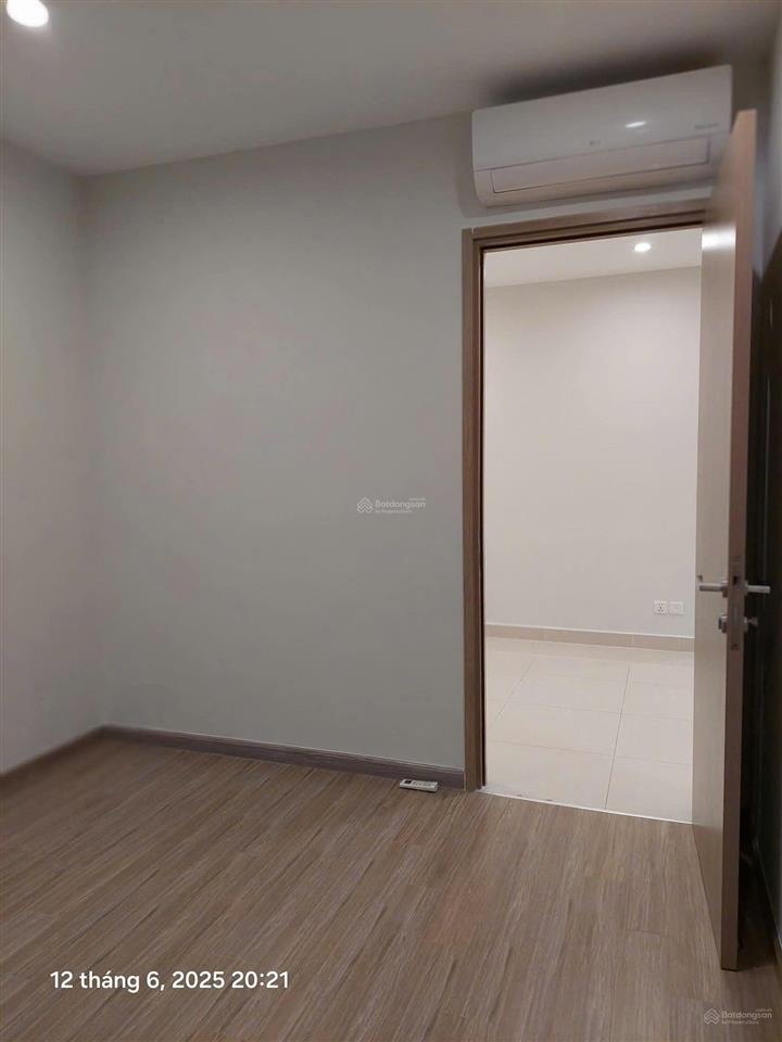 Bán gấp 3pn the origami  view hồ sen tuyệt đẹp  giá sốc 3.868 tỷ  0828 030 ***