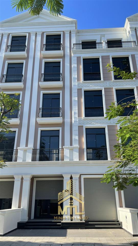 Bán nhà phố vinhomes grand park 144m2, 5 tầng, sổ hồng riêng, giá 22.8 tỷ