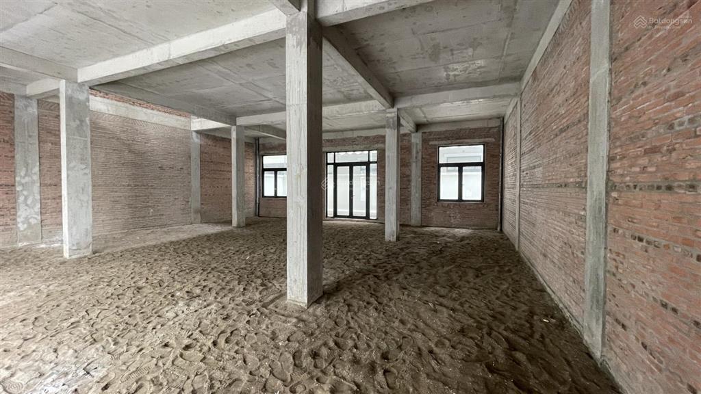 Bán biệt thự tại vinhomes grand park, 26,2 tỷ, 200m2, 3 tầng, mặt tiền 8m