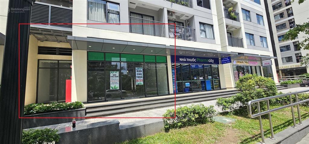 Cho thuê shop mặt sảnh the origami  vinhomes grand park. hoàn thiện cơ bản. vị trí đẹp