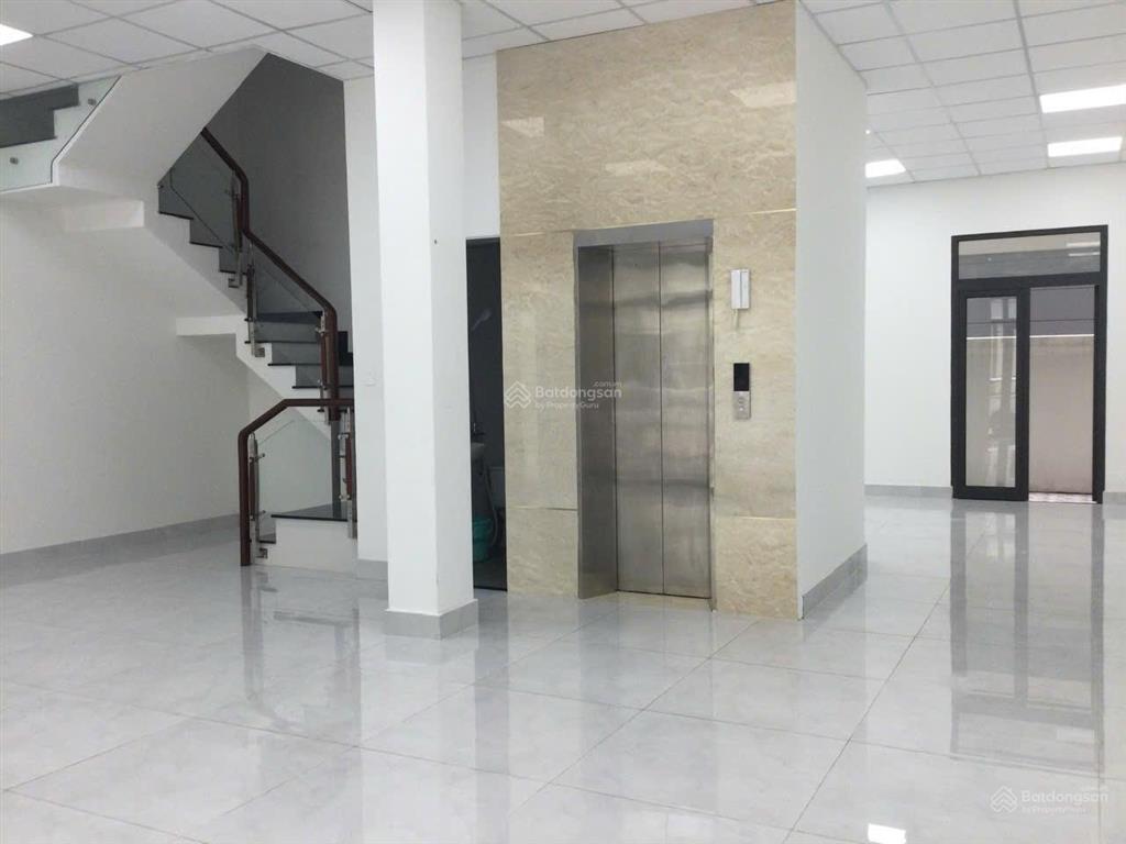 Cho thuê nhà phố liền kề 144m2 tại vinhomes grand park, quận 9, giá siêu tốt 40 triệu/th