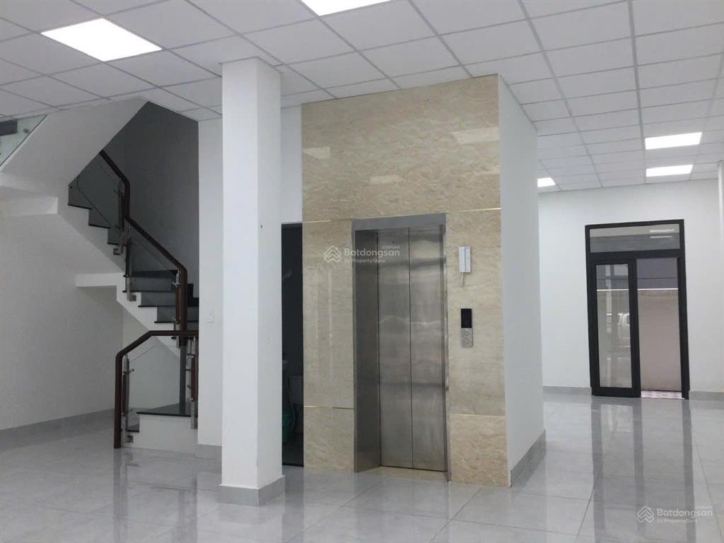 Cho thuê nhà phố liền kề 144m2 tại vinhomes grand park, quận 9, giá siêu tốt 40 triệu/th